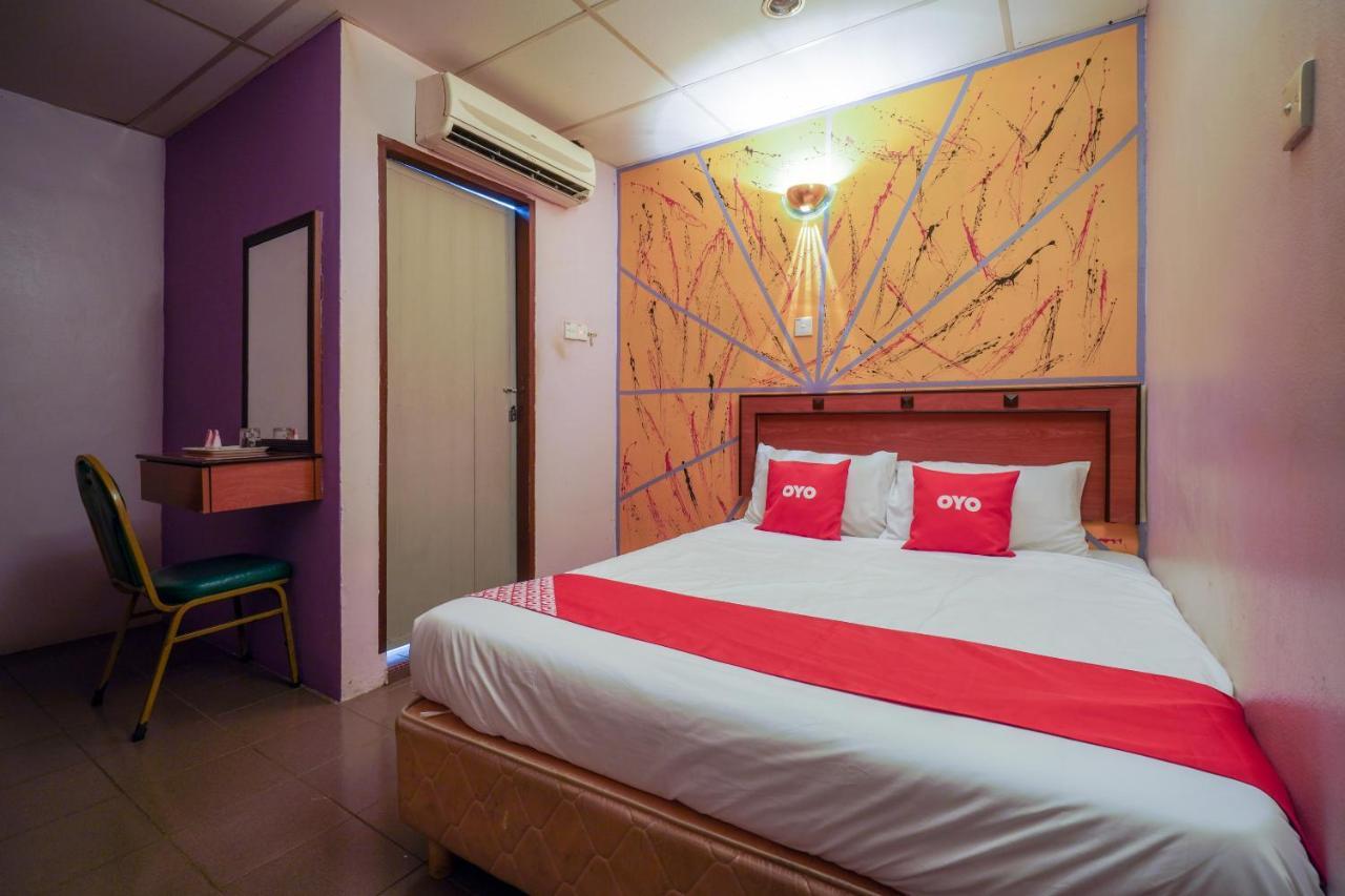 Hotel Dj Palace Лумут Экстерьер фото